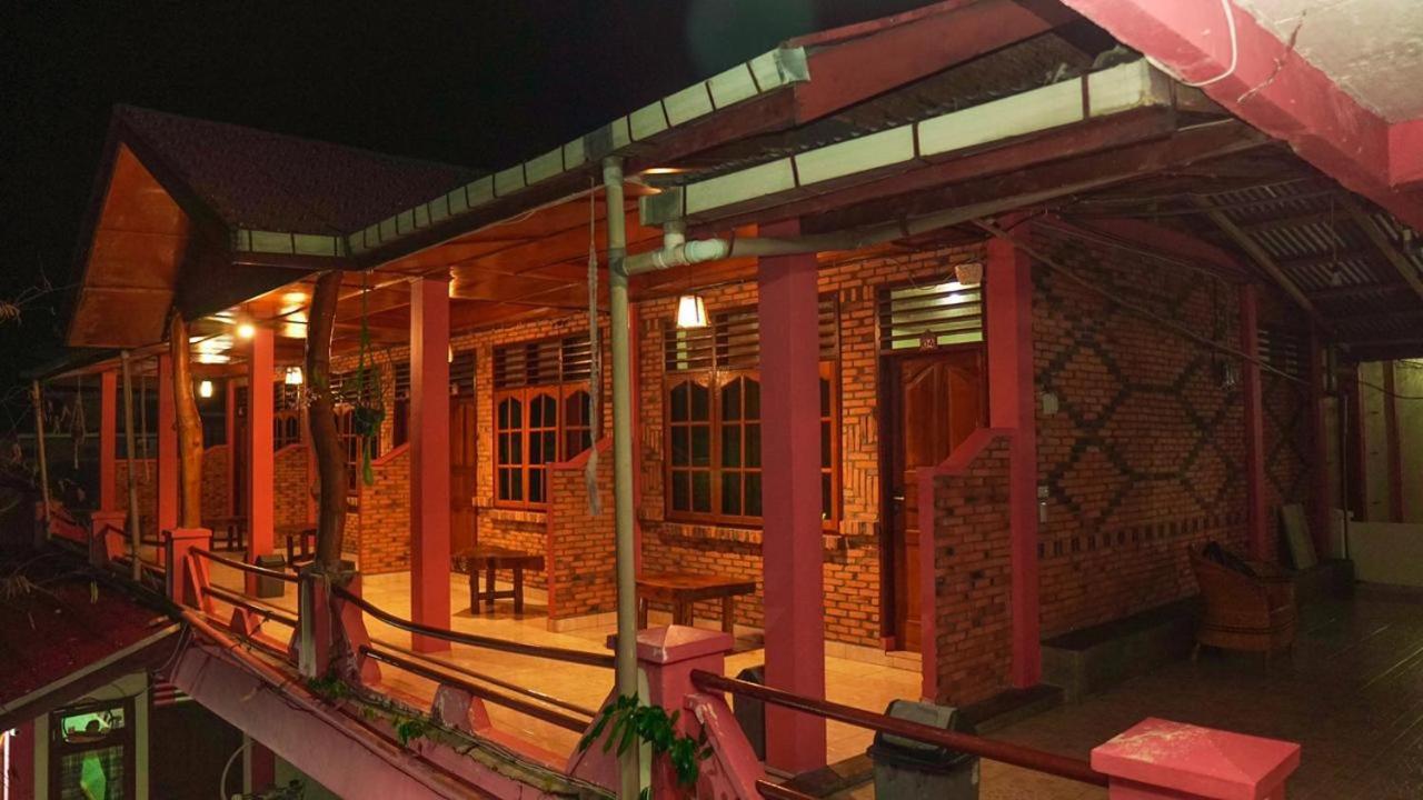 Judita Cottage Tuk Tuk Esterno foto